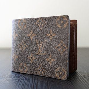 New Louis Vuitton Bifold Wallet with Coin Pouch
